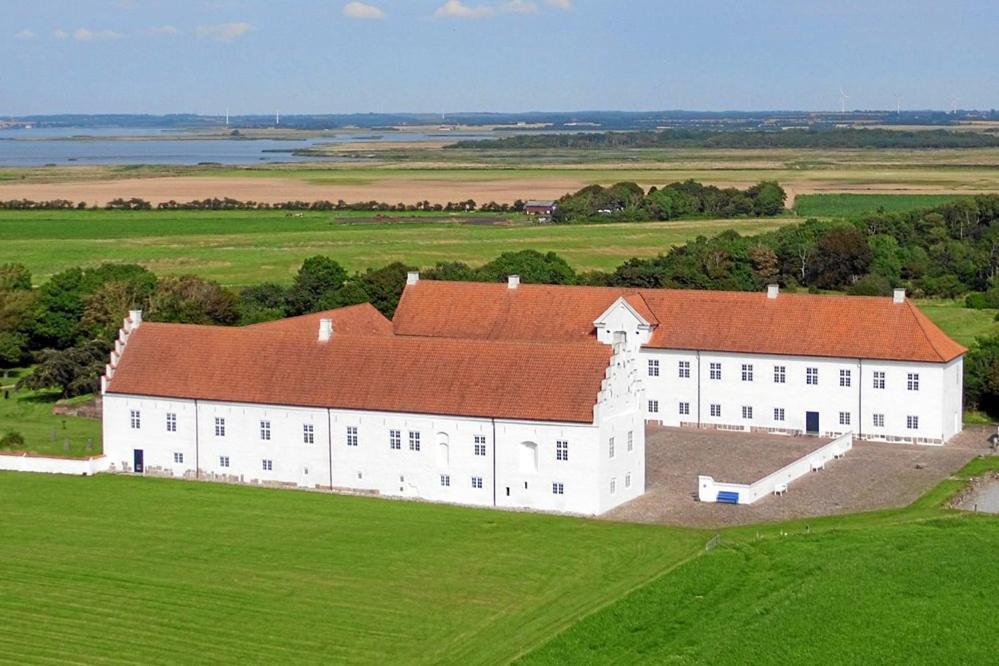 Danhostel Vitskol Kloster Ranum Dış mekan fotoğraf